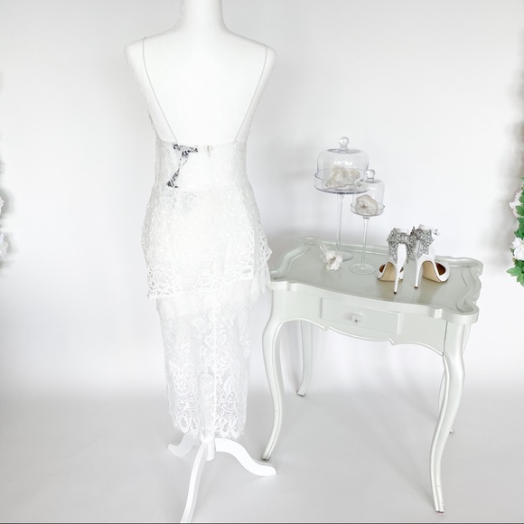 Lace & Crochet Tiered/Layered Midi Dress - Picture 4 of 7